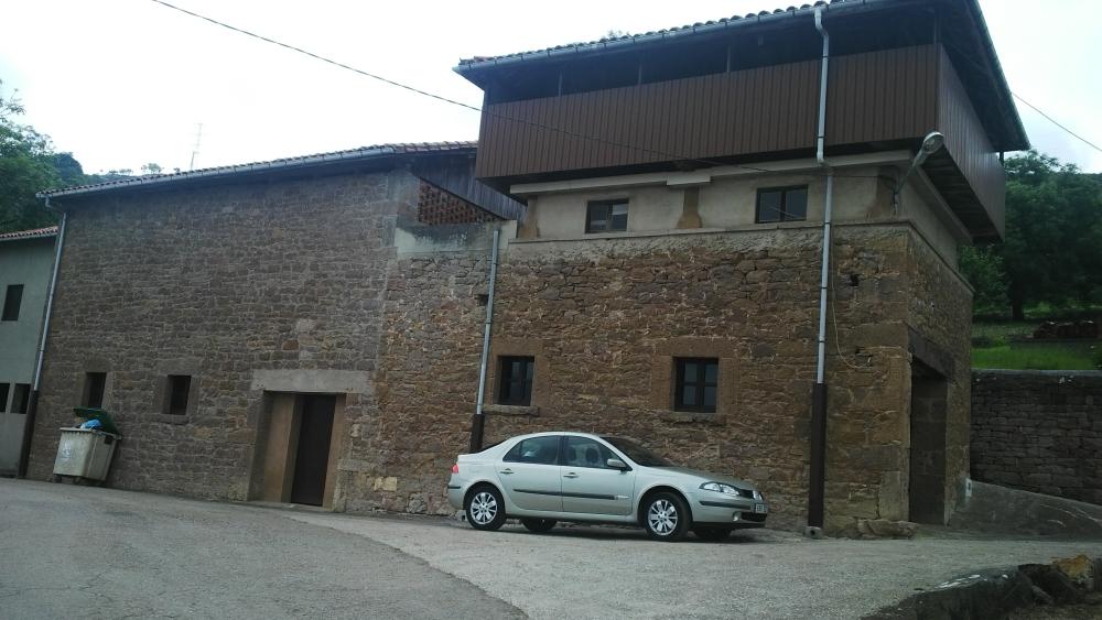  till salu villa Salas Oviedo 3