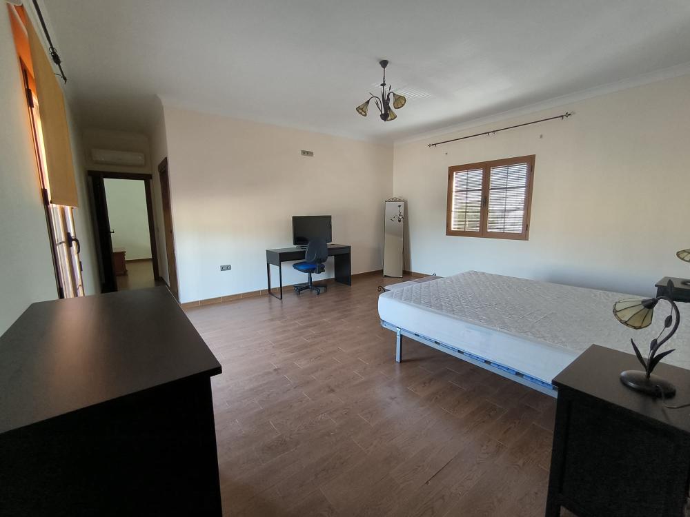 till salu villa Lora De Estepa Sierra Sur 10