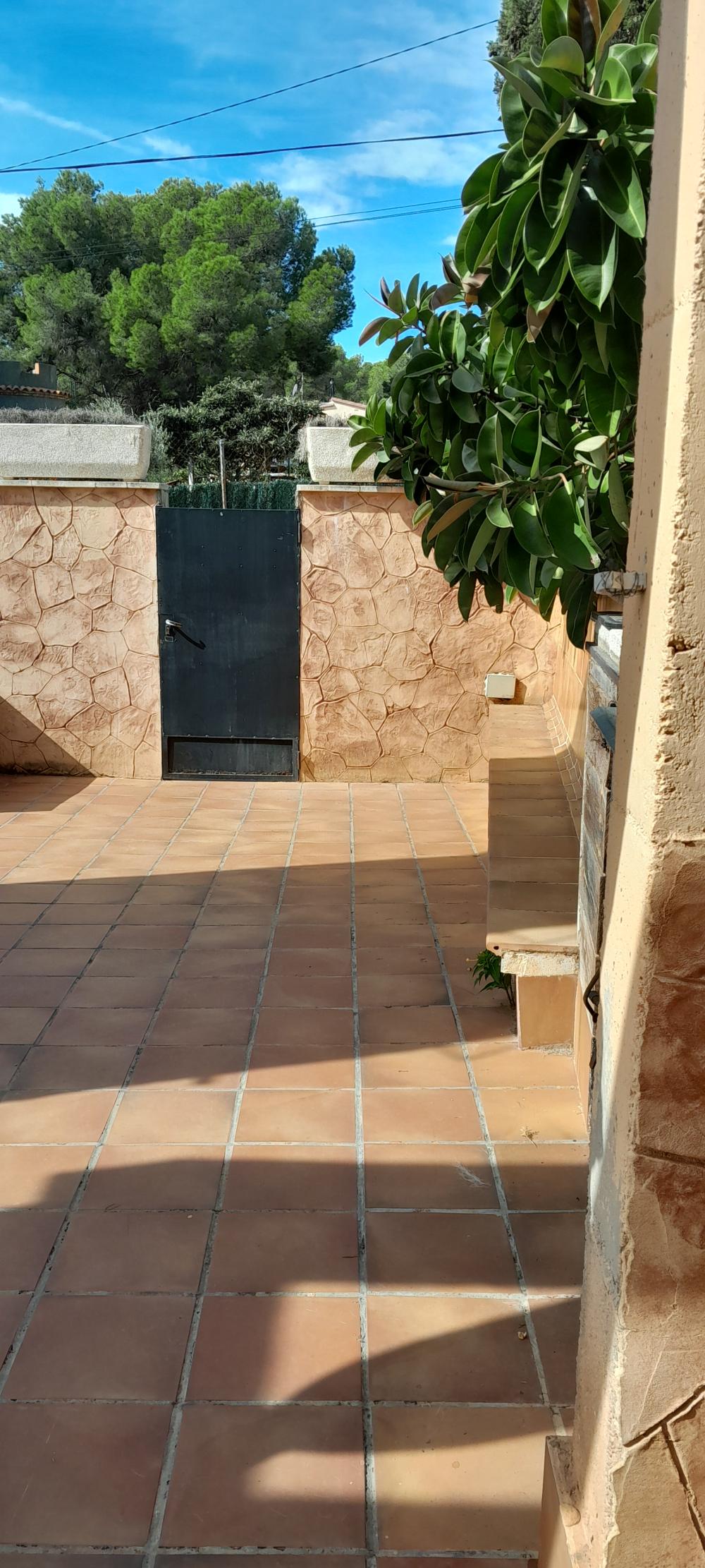  till salu villa Mas Mateu Baix Penedès 18