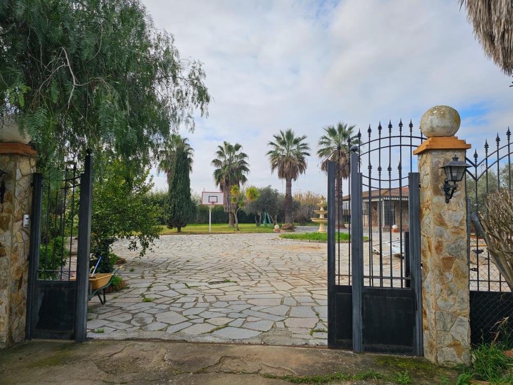  till salu villa Montijo Merida 1