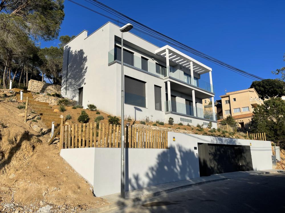  till salu villa Los Pinares Selva 6