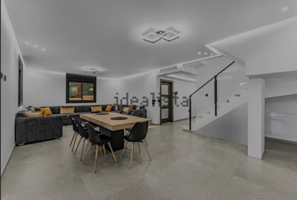  till salu villa California Garraf 3