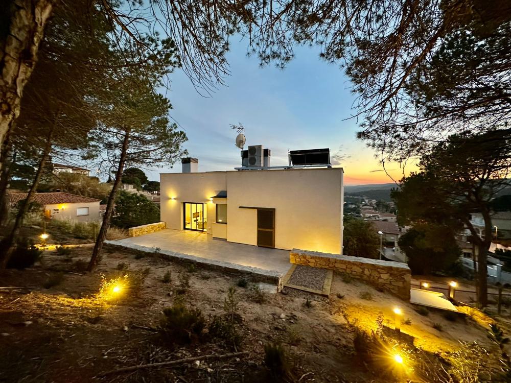  till salu villa Los Pinares Selva 3