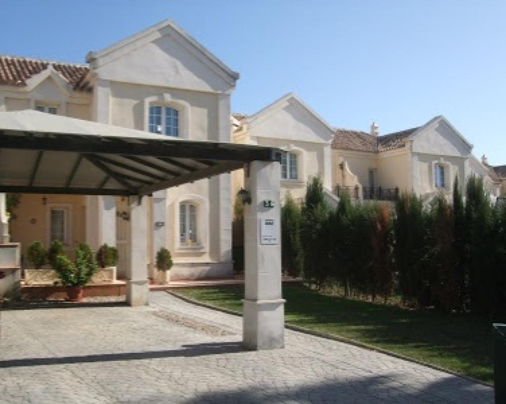  till salu hus La Alcaidesa Campo De Gibraltar 1