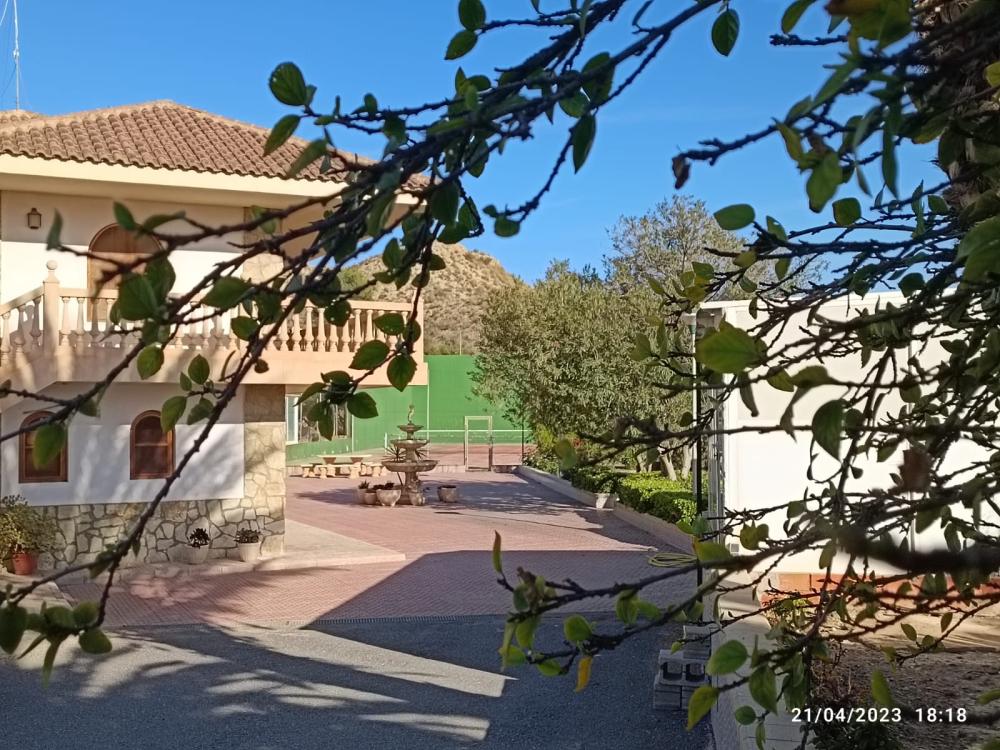  till salu villa Jijona Alacantí 5