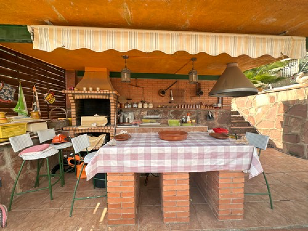  till salu villa Torrelles De Llobregat Baix Llobregat 96