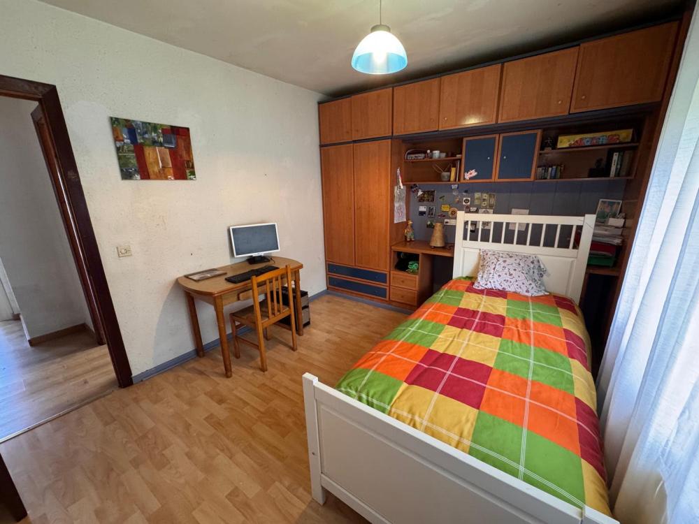  till salu villa Lampaya Oviedo 15