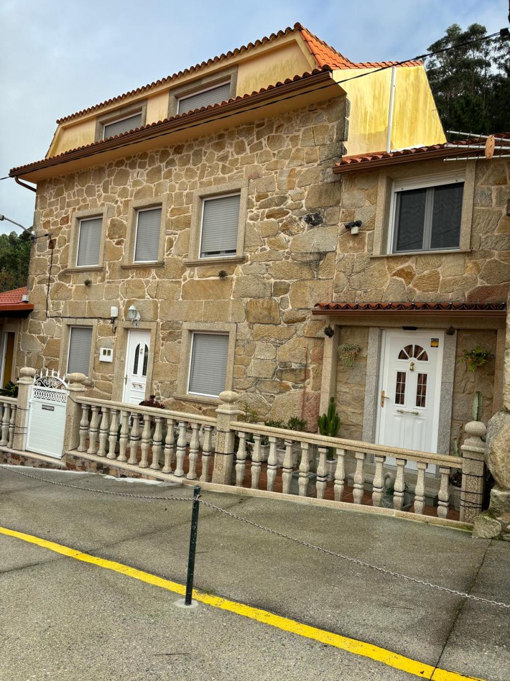 till salu hus Baño Muros 1