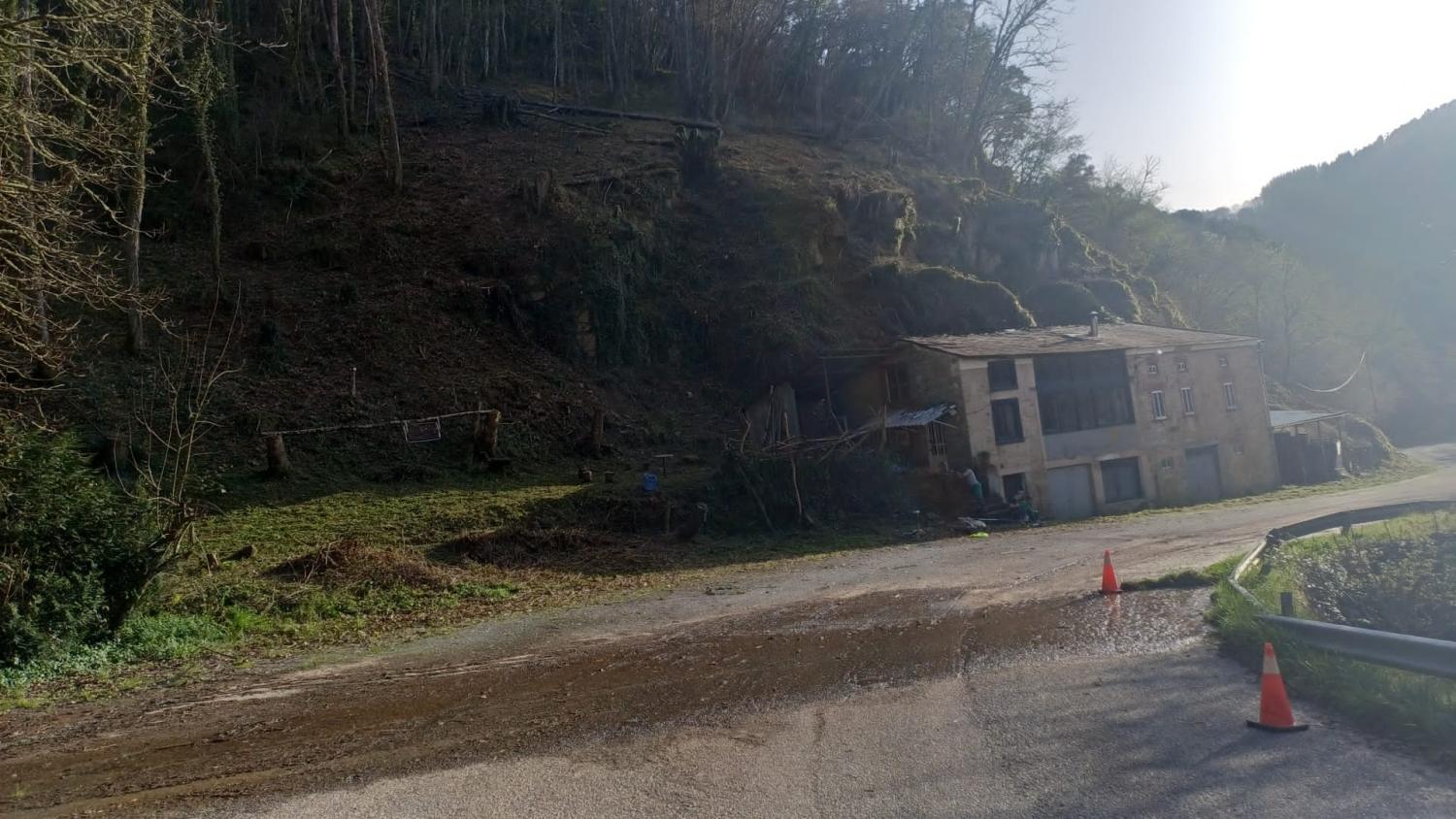  till salu hus Becerrea Ancares 3