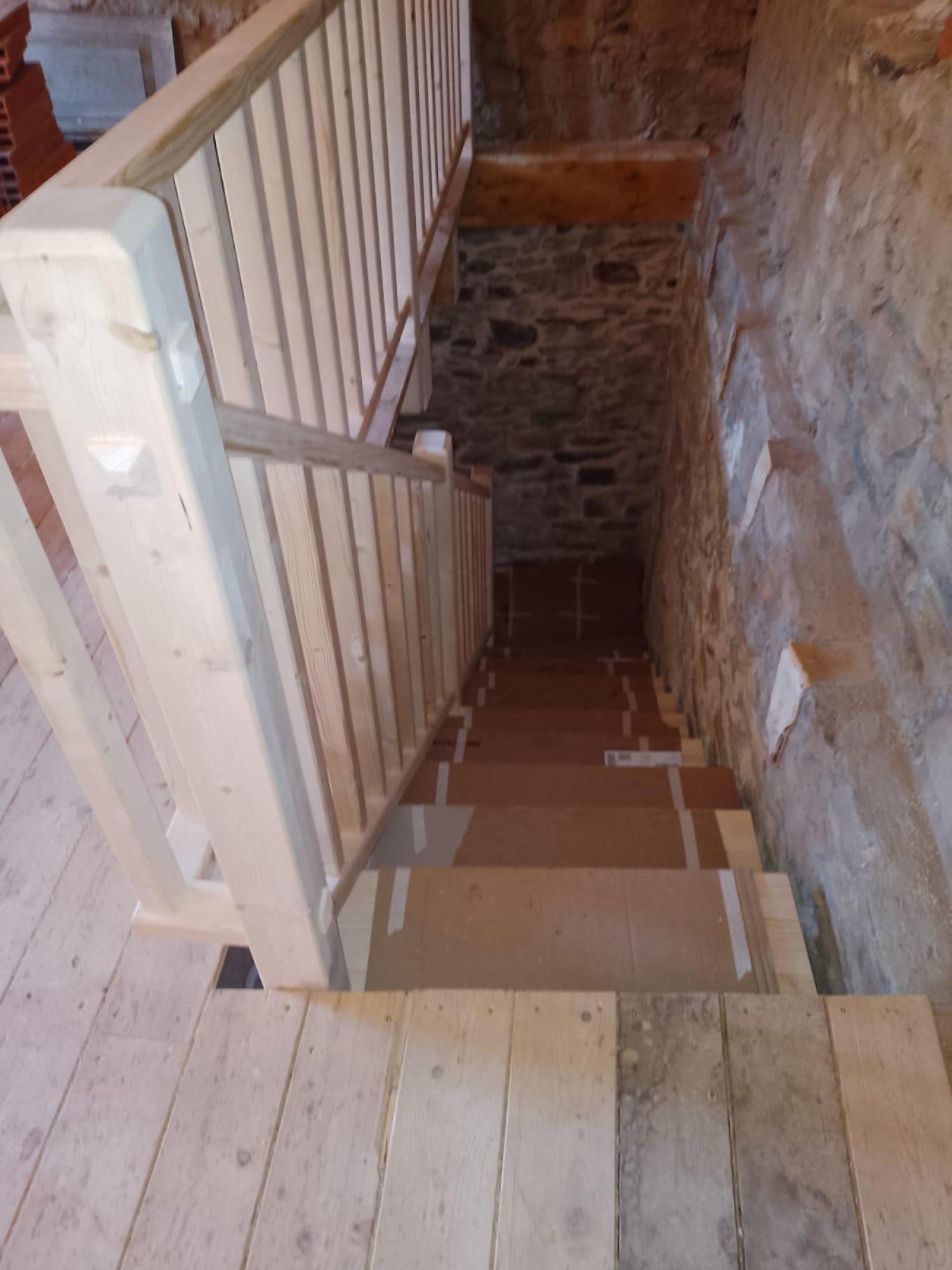  till salu hus Santa Cruz De Montes Bierzo (El) 28