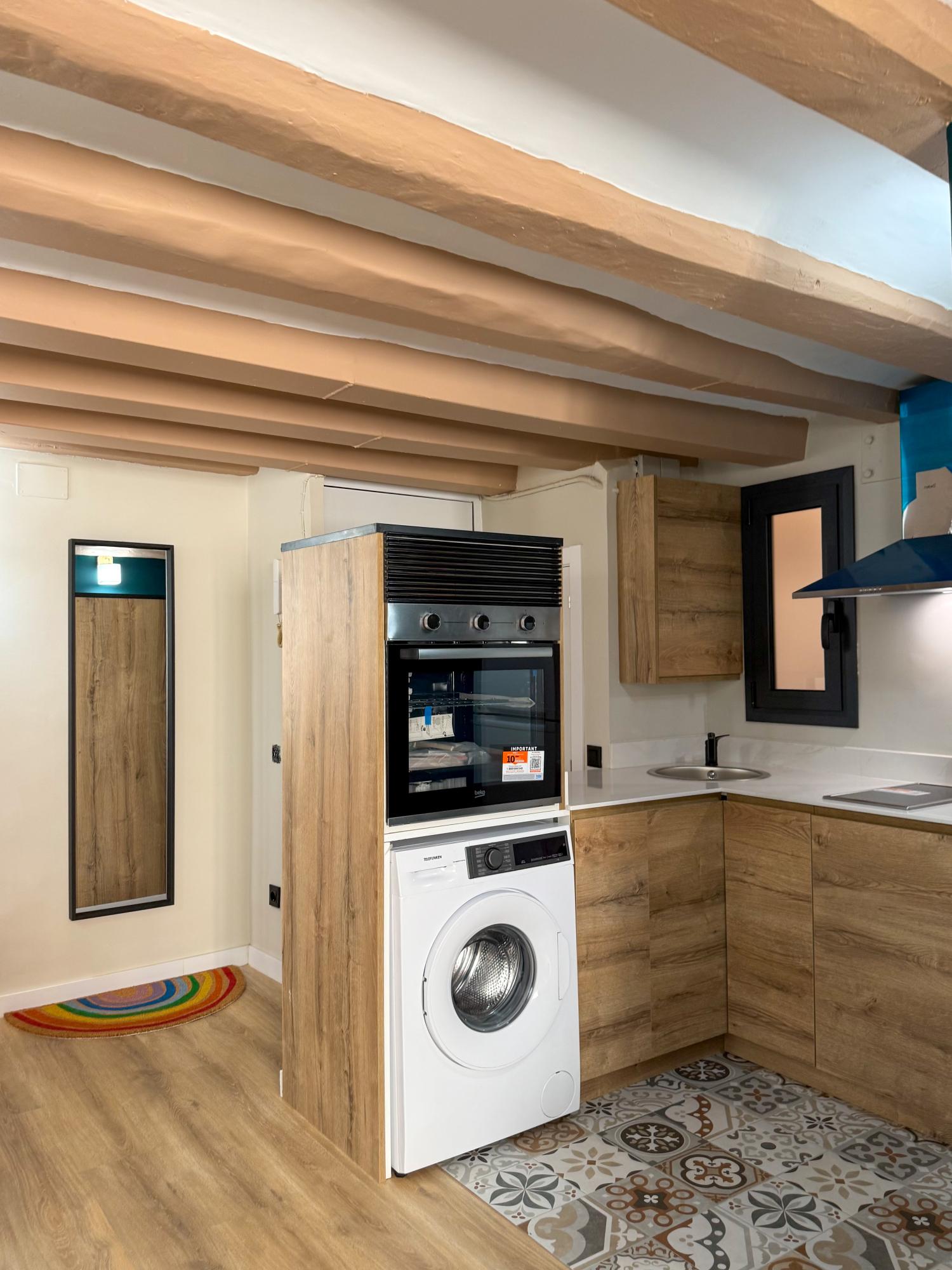  till salu lägenhet Ciutat Vella-Sant Pere-Santa Caterina-El Born Barcelonès 12