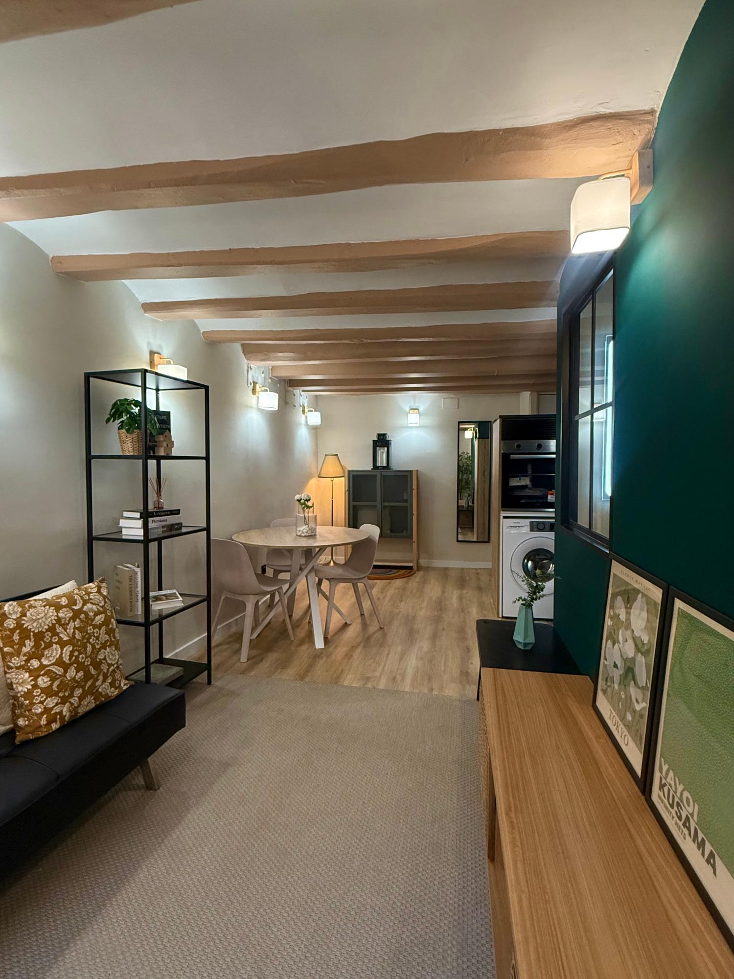  till salu lägenhet Ciutat Vella-Sant Pere-Santa Caterina-El Born Barcelonès 2