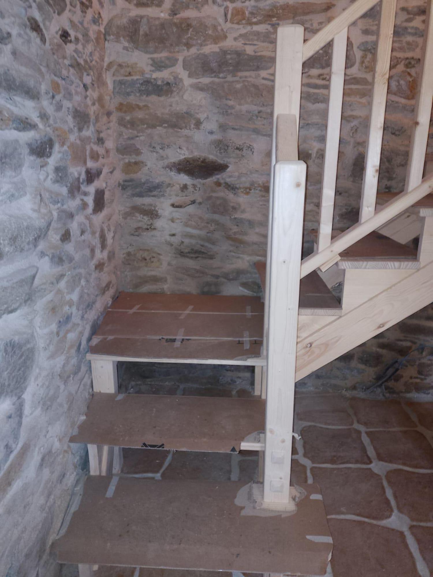  till salu hus Santa Cruz De Montes Bierzo (El) 25