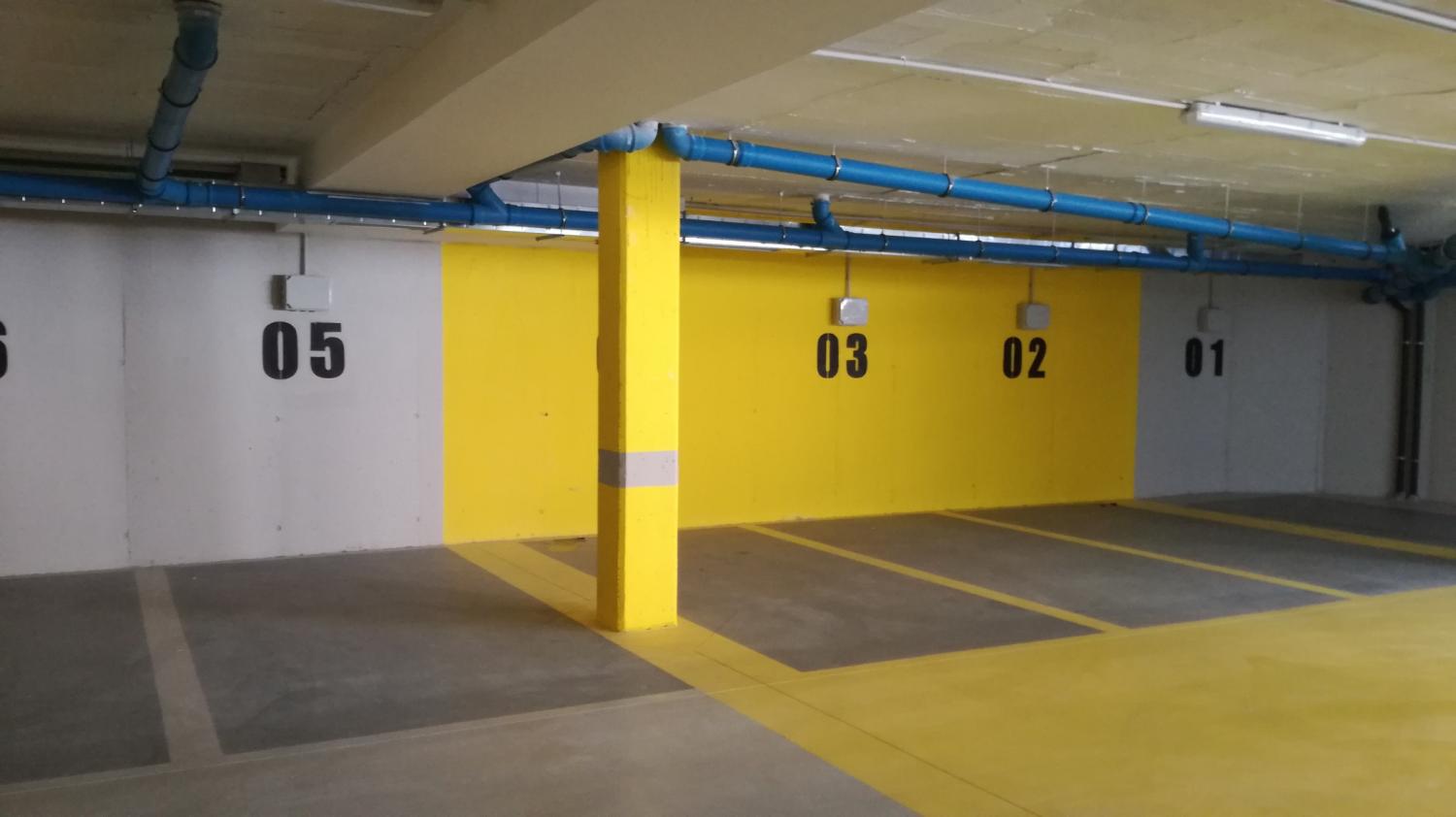  till salu garage Torremolinos Costa Del Sol Occidental 2