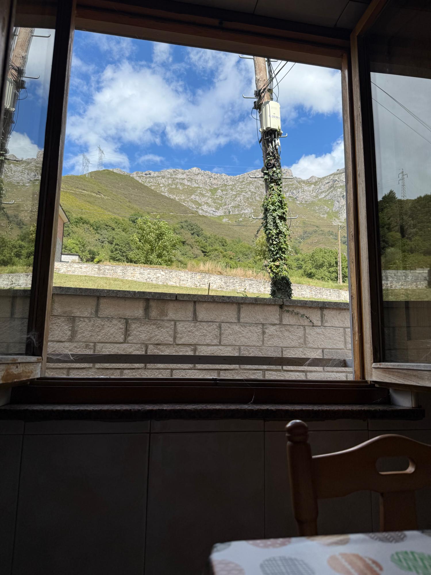  till salu radhus Arangas Oriente 21