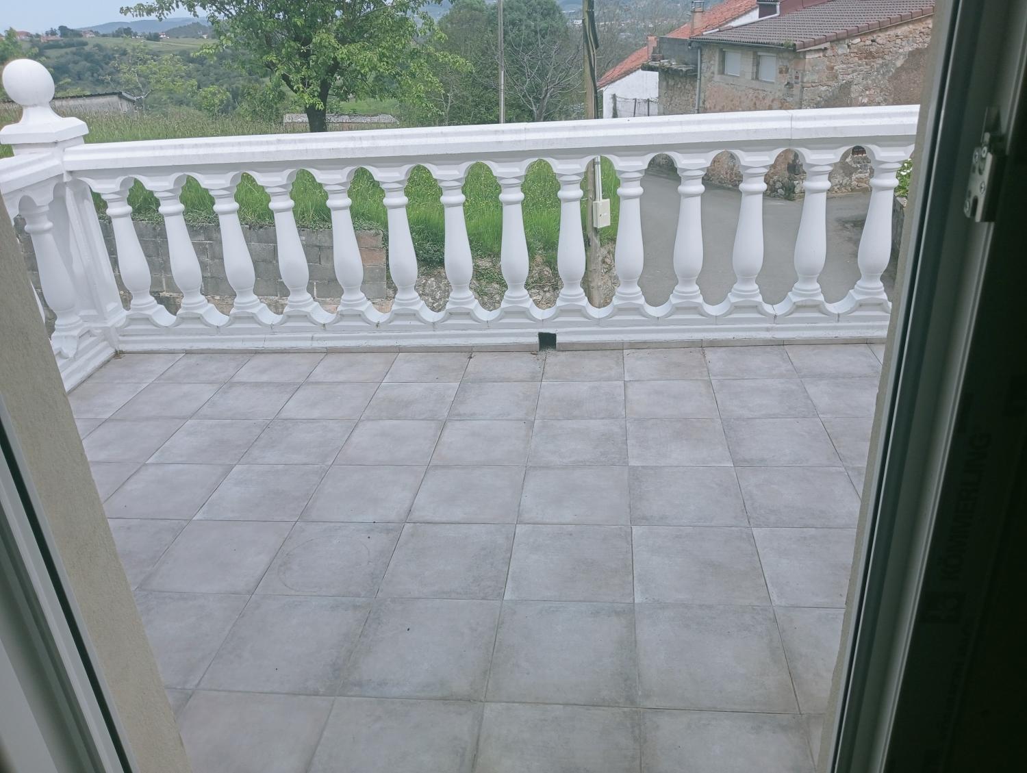  till salu hus Mercadal Besaya 9