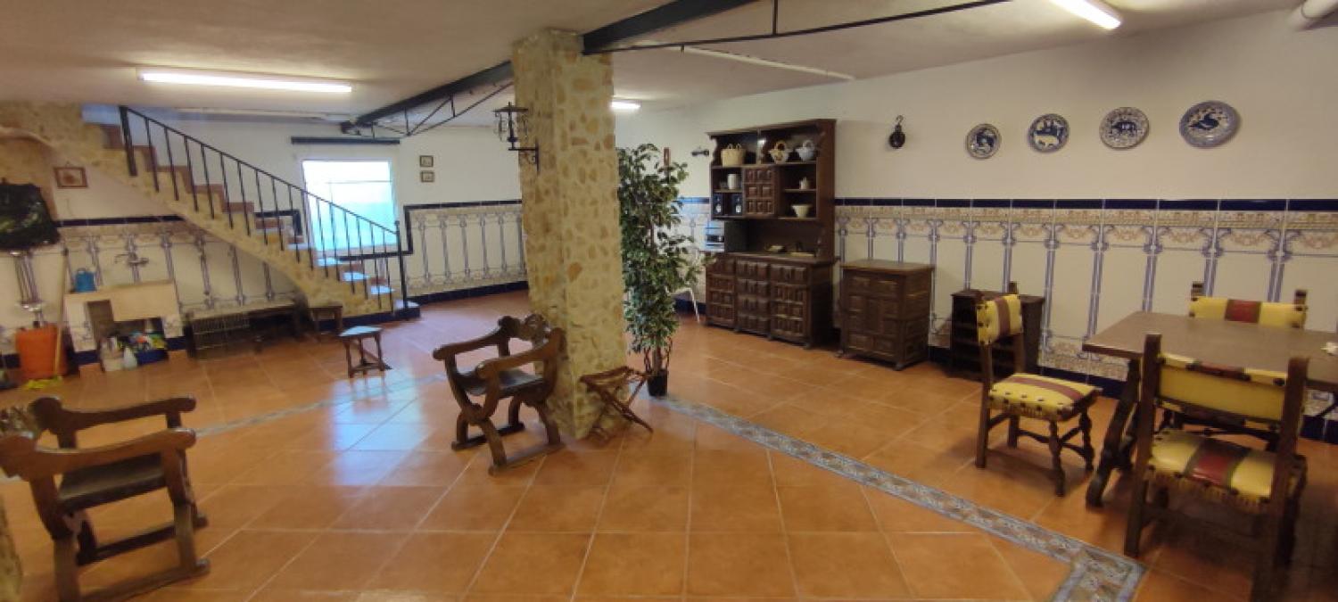  till salu hus La Higuera Monte Ibérico Almansa 21