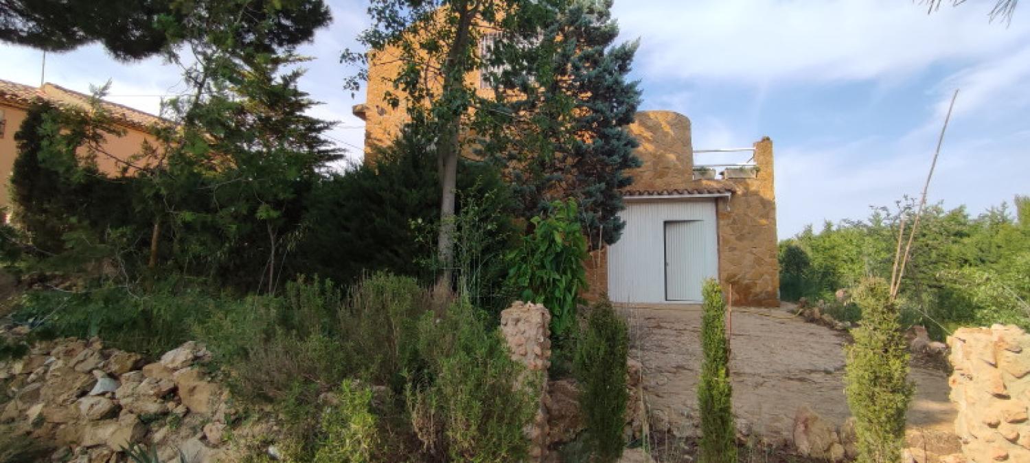  till salu hus La Higuera Monte Ibérico Almansa 24