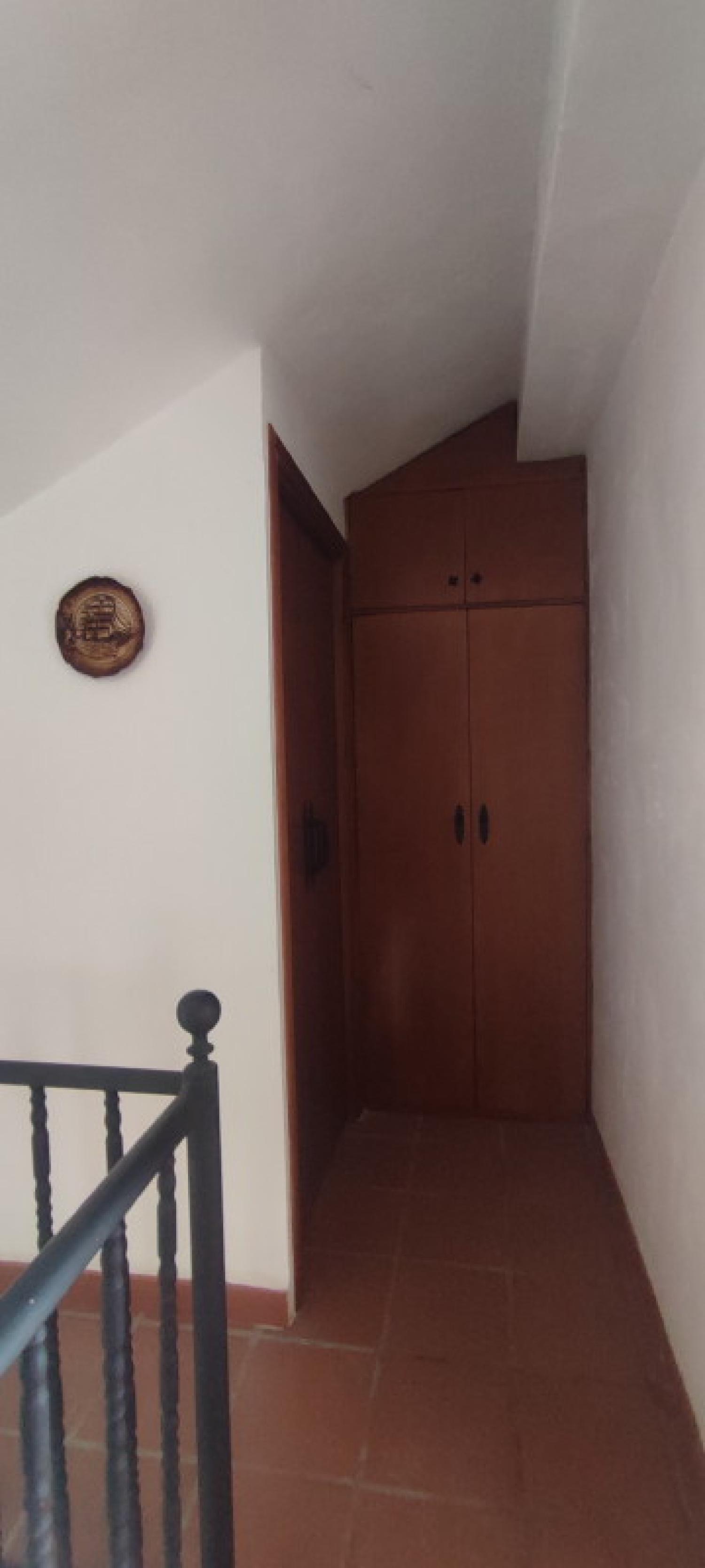  till salu hus La Higuera Monte Ibérico Almansa 48