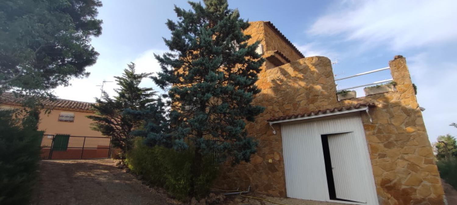  till salu hus La Higuera Monte Ibérico Almansa 23
