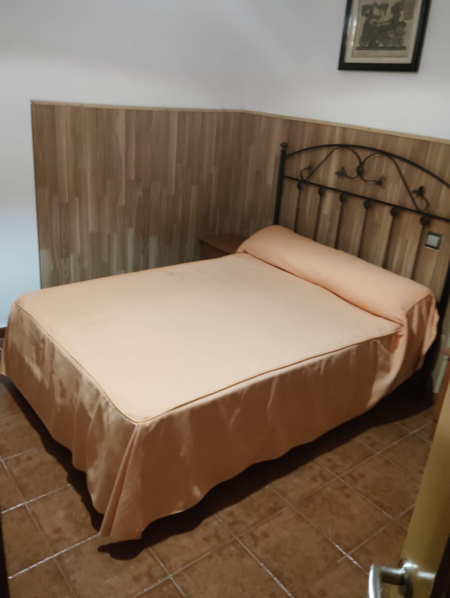  till salu hus Cañamero Villuercas 16
