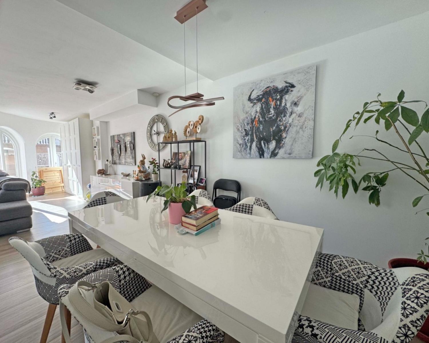  till salu hus Villamartín Baix Segura 21