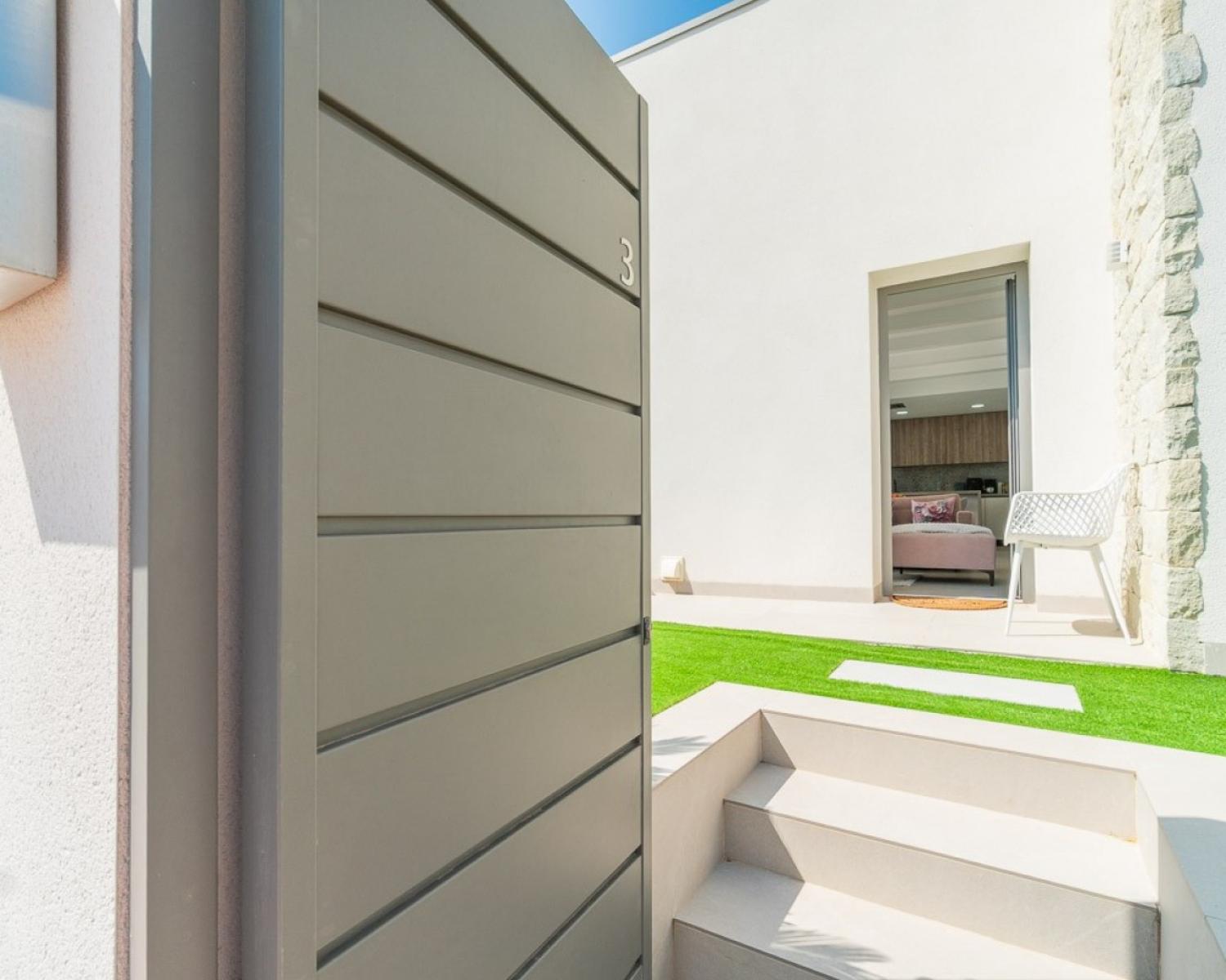  till salu villa Villamartín Baix Segura 12