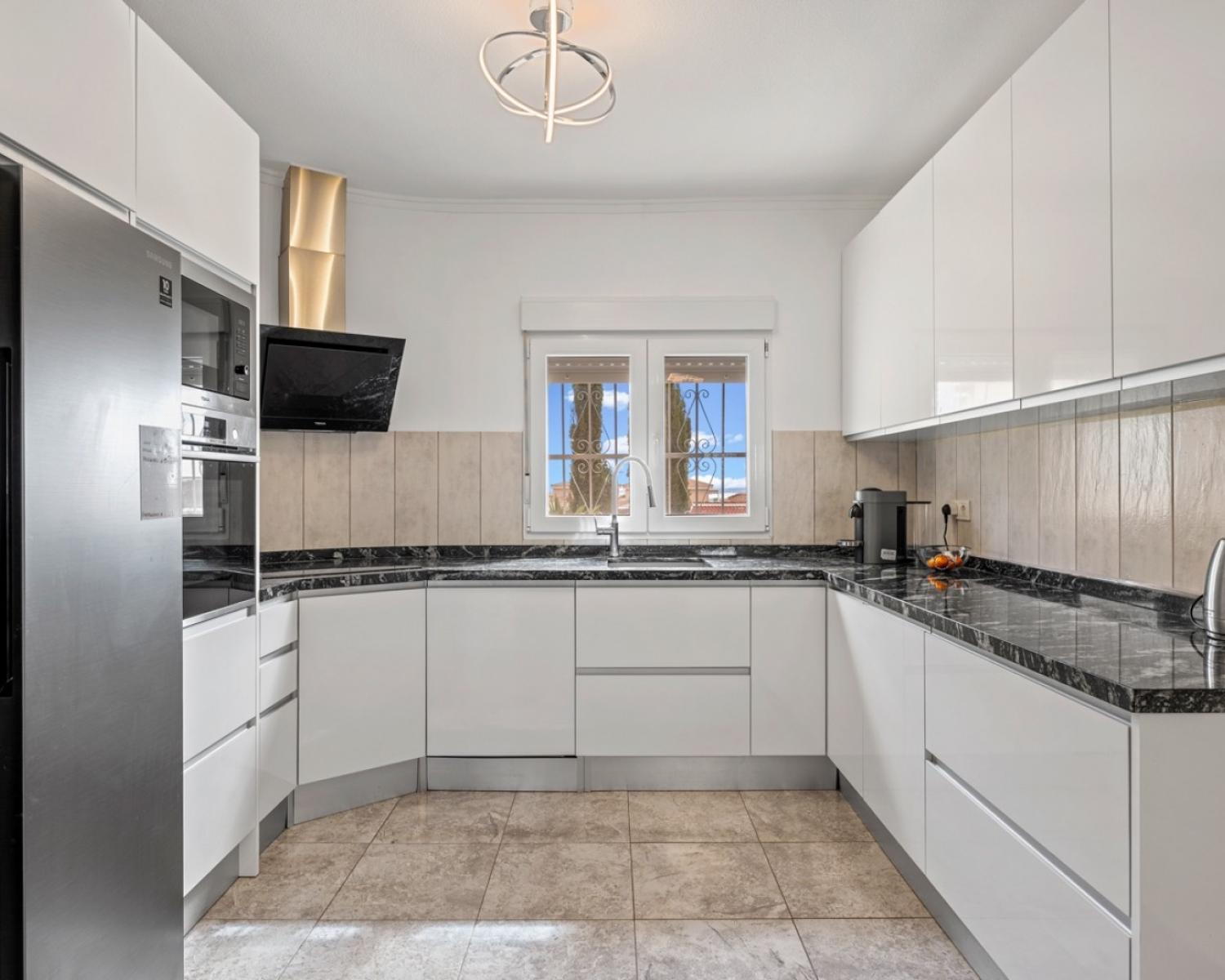  till salu villa Rojales Baix Segura 10