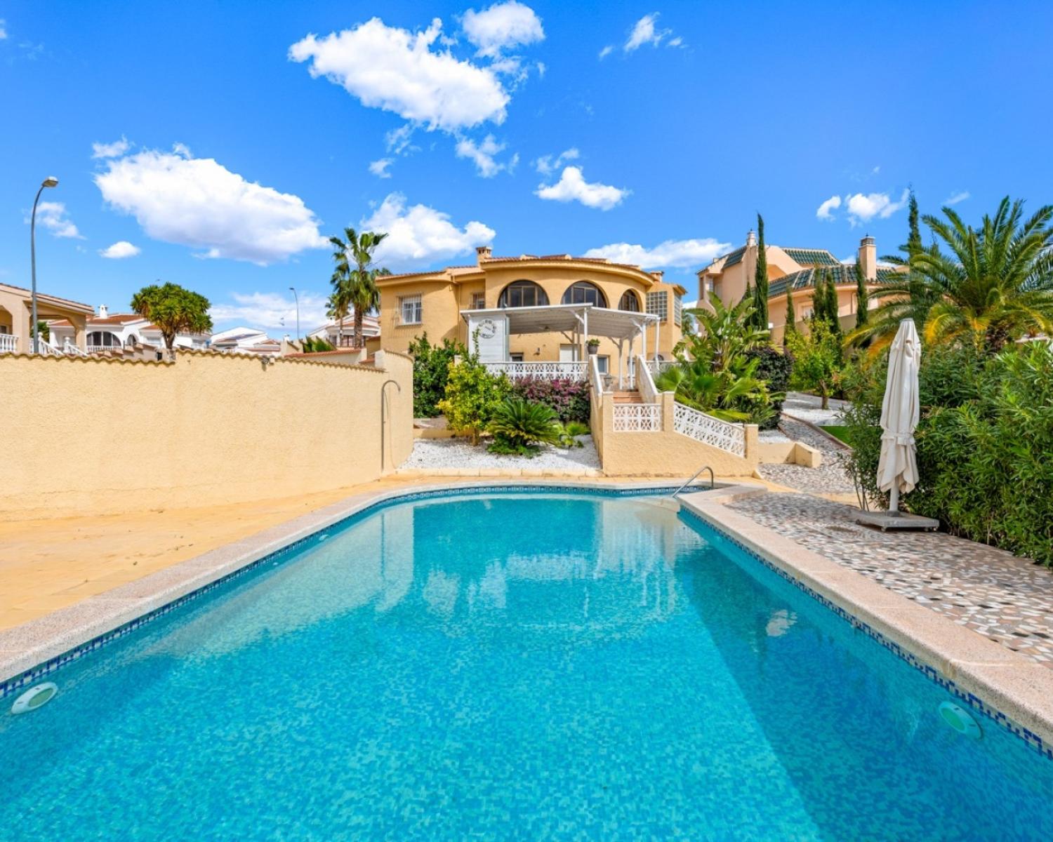  till salu villa Rojales Baix Segura 35