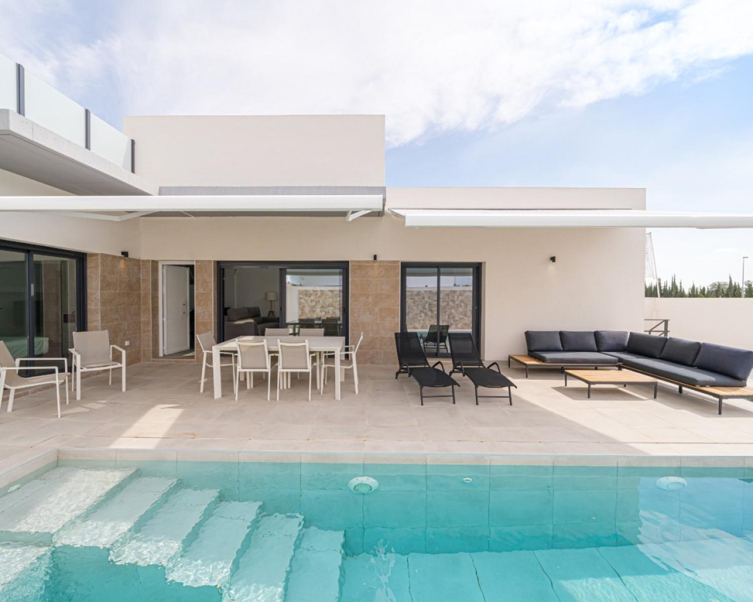  till salu villa Daya Nueva Baix Segura 1