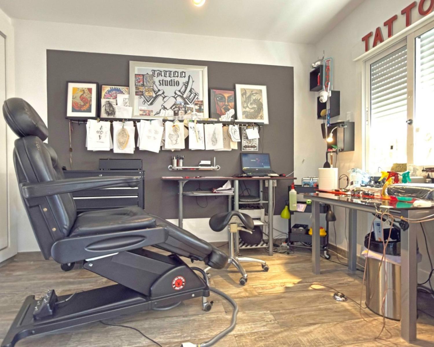  till salu lokal La Zenia Baix Segura 21