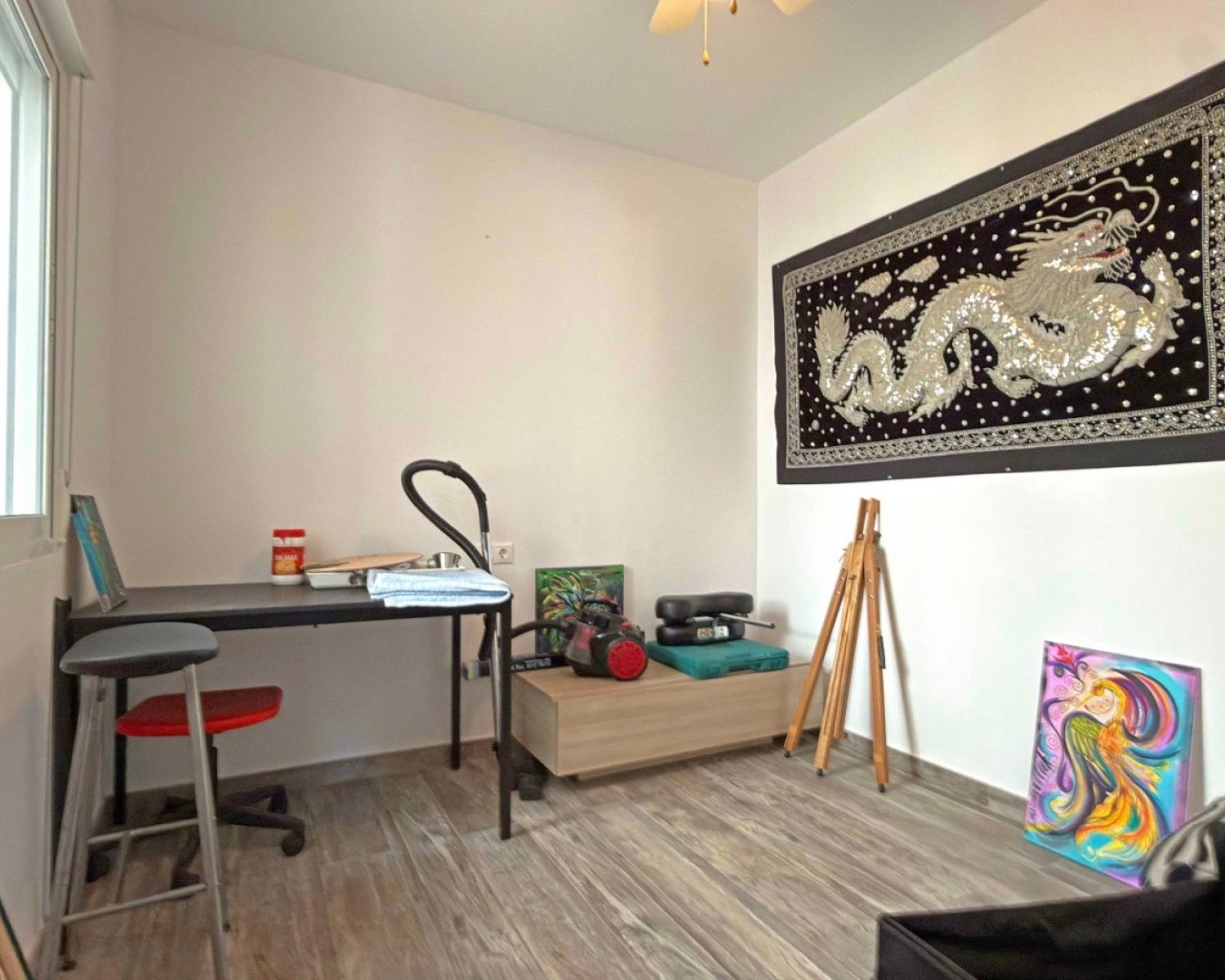  till salu lokal La Zenia Baix Segura 14