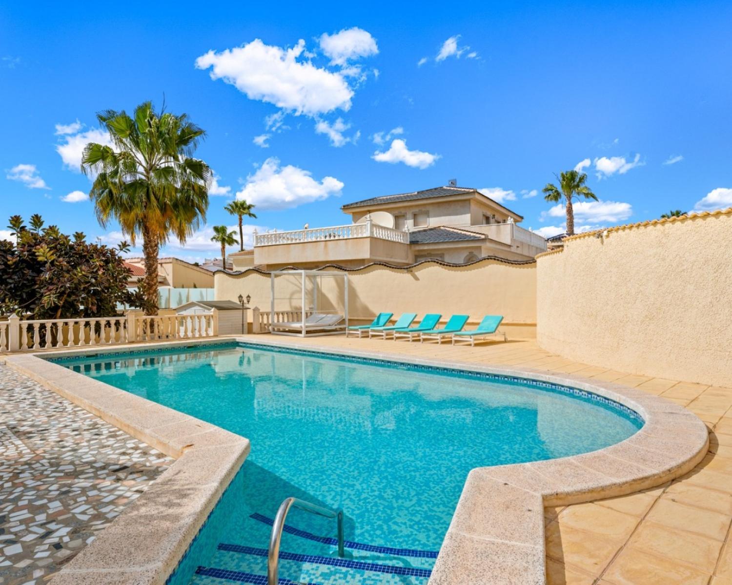  till salu villa Rojales Baix Segura 38