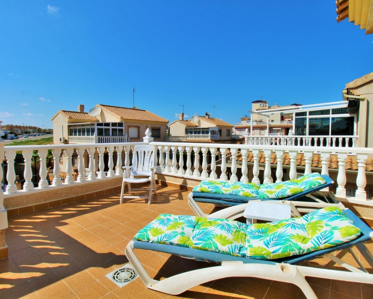  till salu hus Playa Flamenca Baix Segura 19