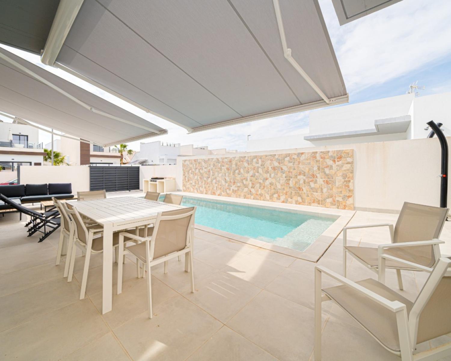  till salu villa Daya Nueva Baix Segura 26