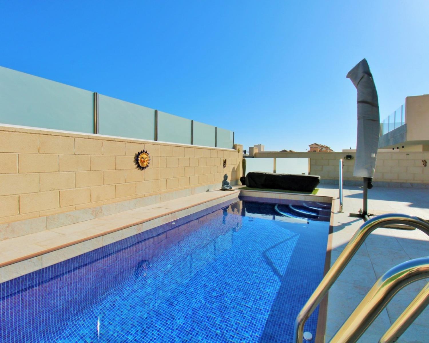  till salu villa Villamartín Baix Segura 11