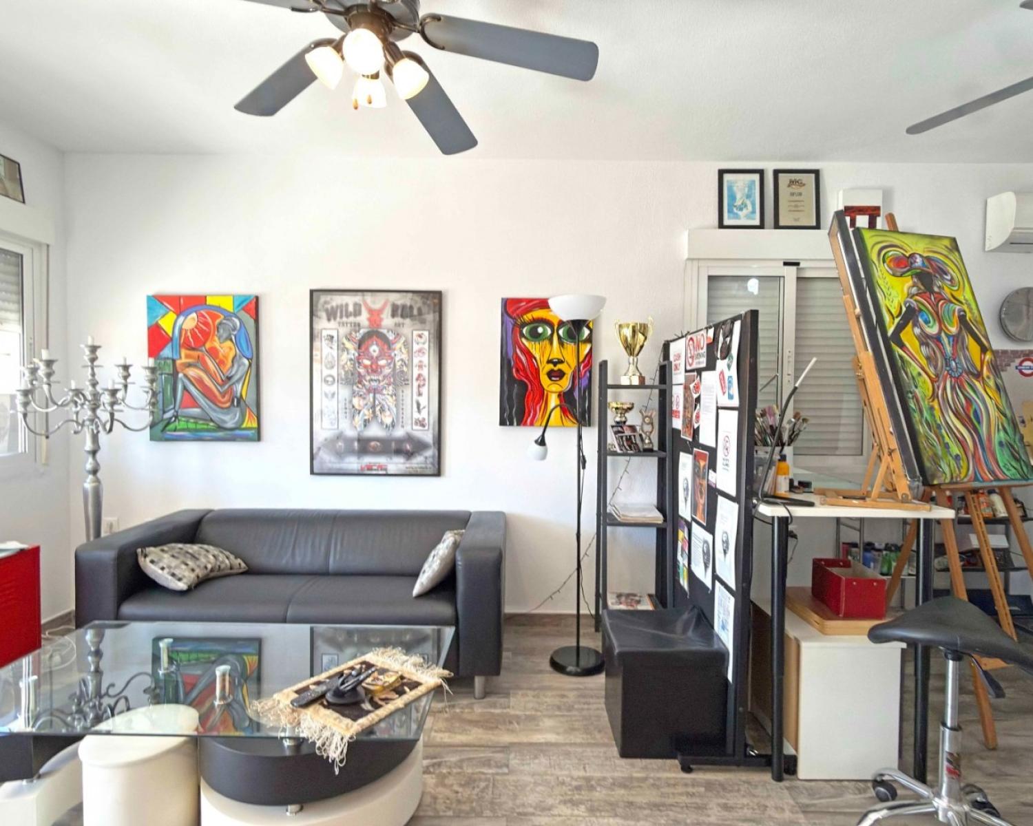  till salu lokal La Zenia Baix Segura 9