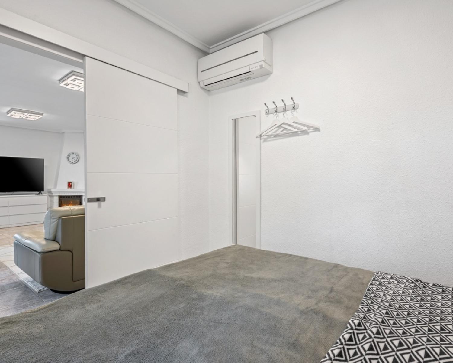  till salu villa Rojales Baix Segura 29