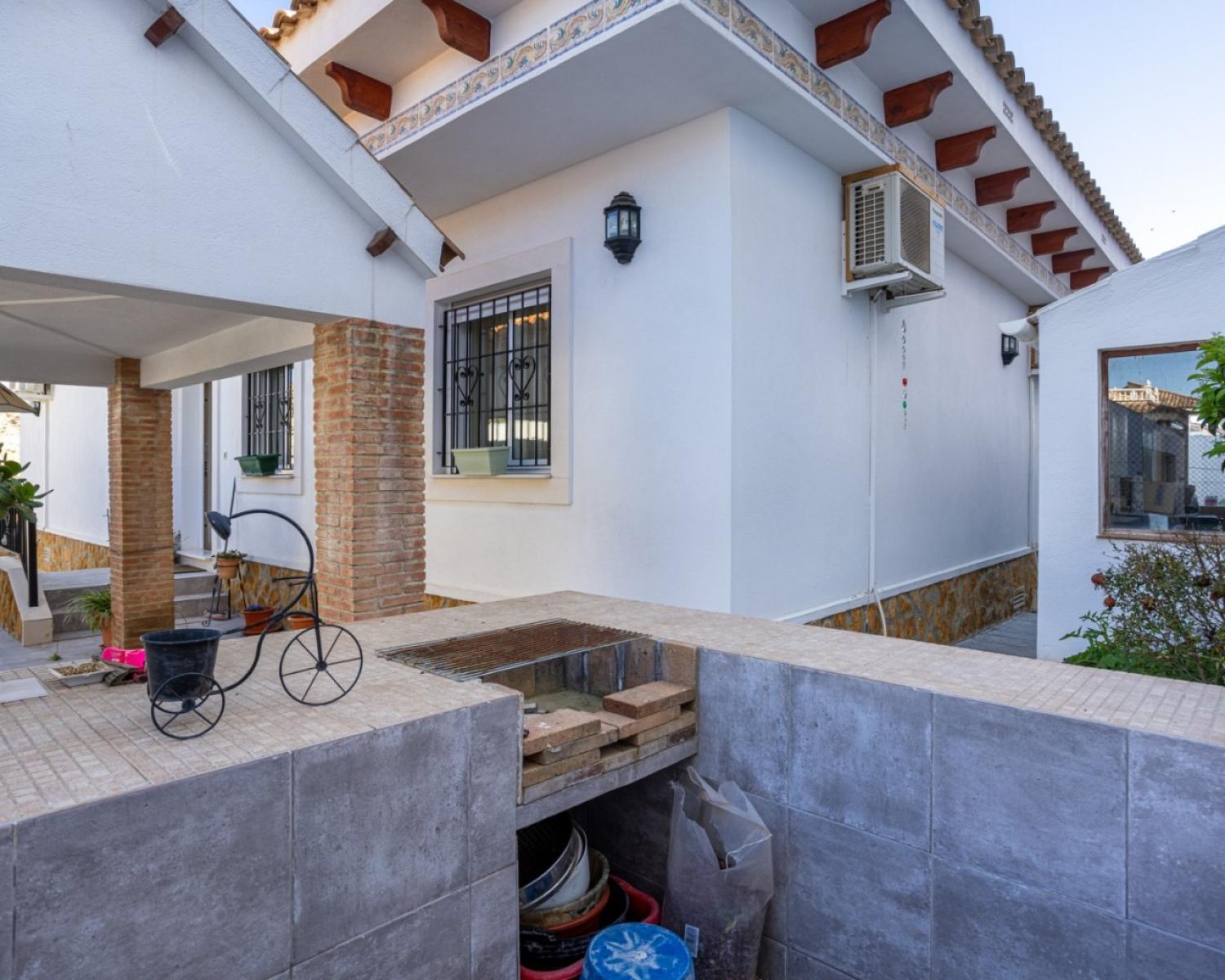  till salu villa Bigastro Baix Segura 41