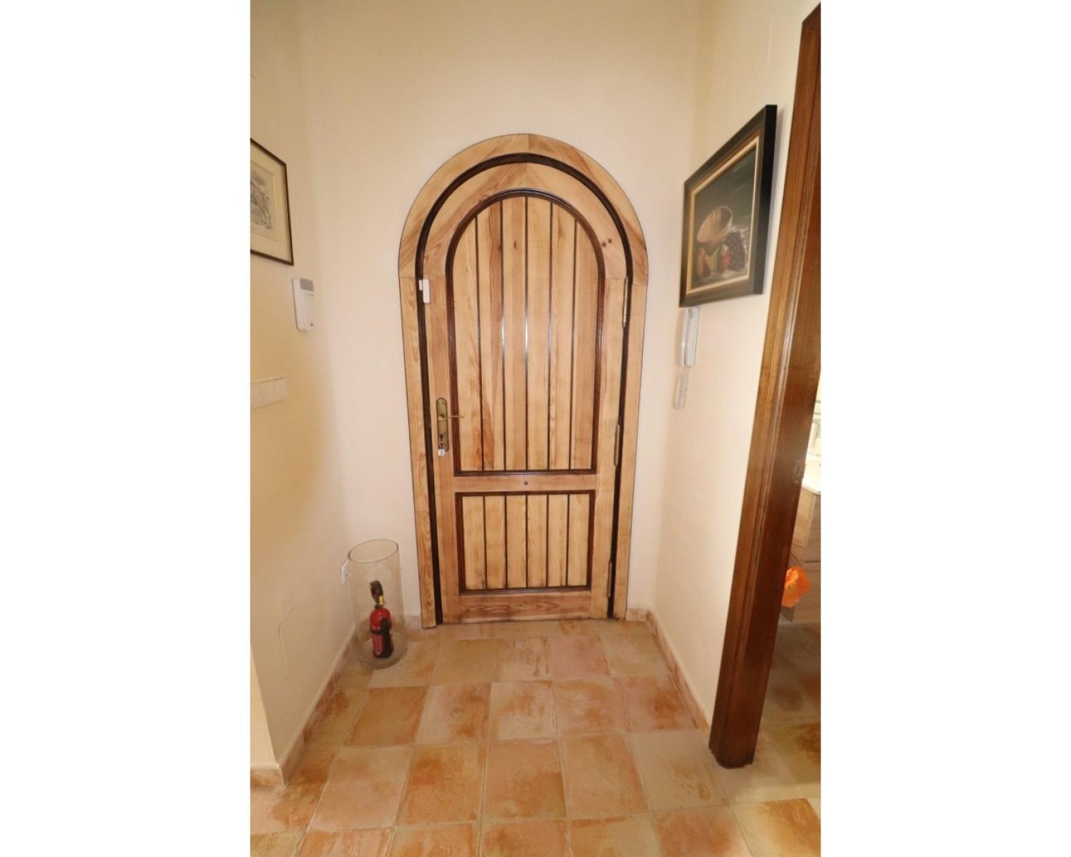 till salu villa Fortuna Oriental 23