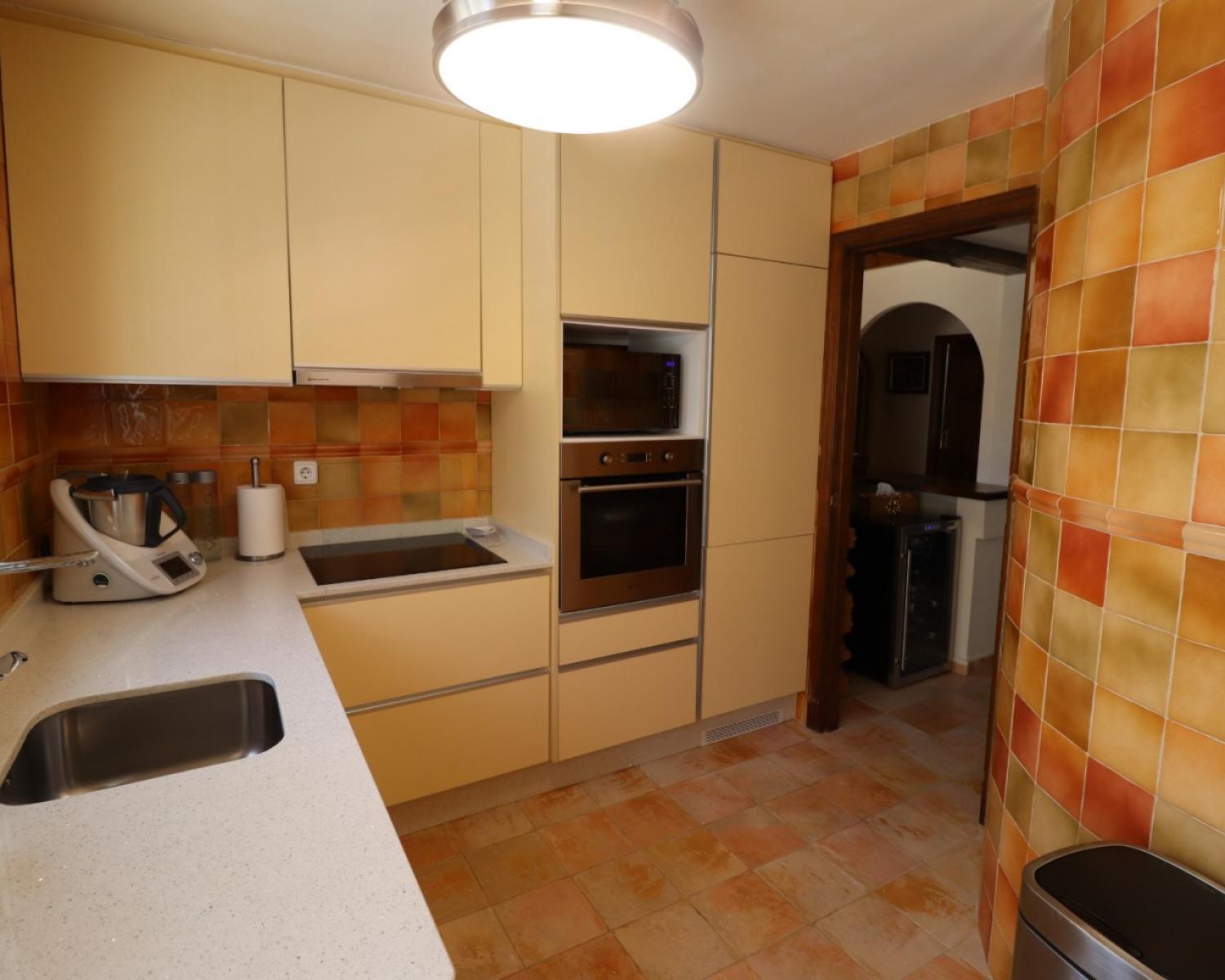 till salu villa Fortuna Oriental 17