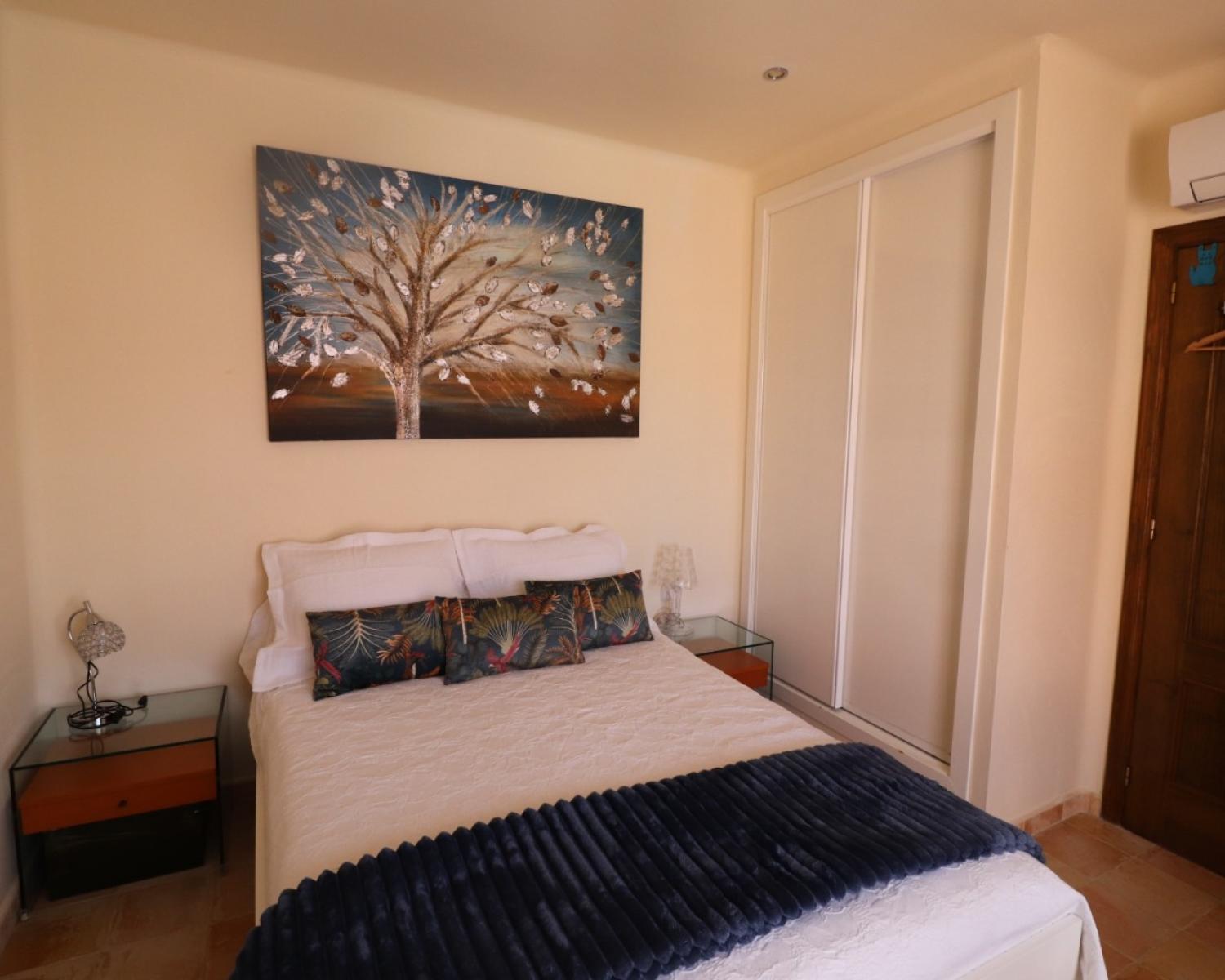 till salu villa Fortuna Oriental 8