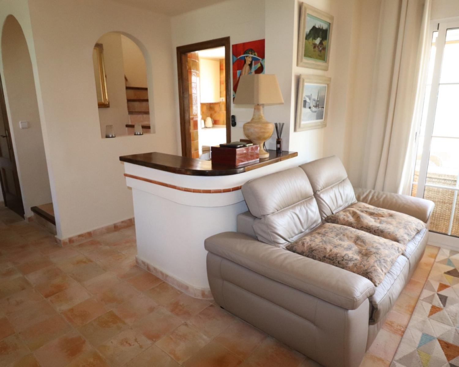 till salu villa Fortuna Oriental 21