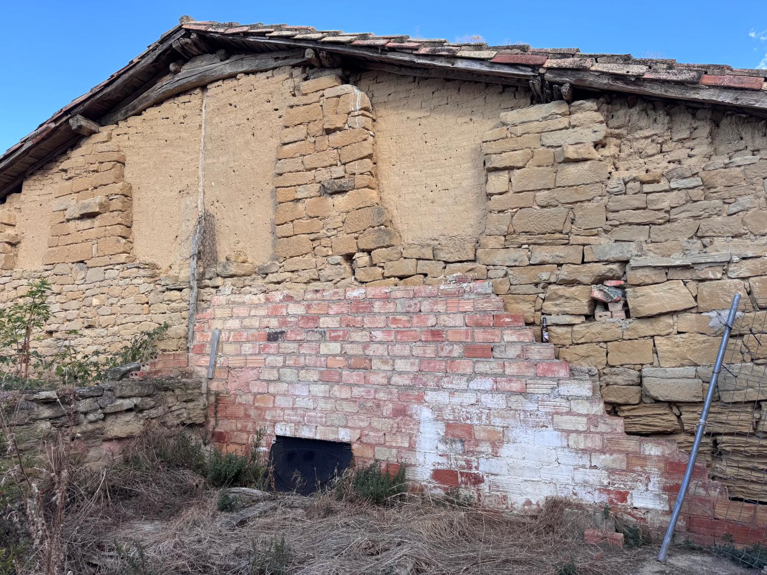  till salu hus på landet Ochánduri Rioja Alta 8
