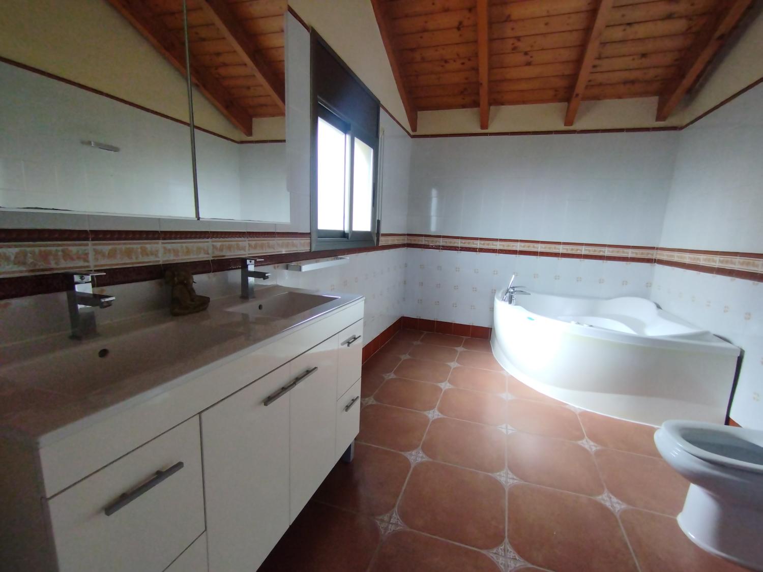 till salu herrgard El Vendrell Baix Penedès 23